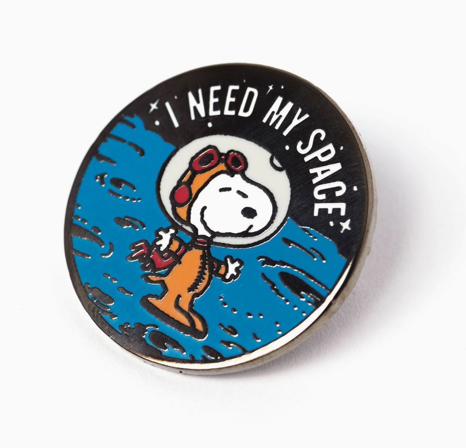 1961's★NASA★ Grumman-Snoopy Pin★初期型スタッフ Snoopy Lapel Pin